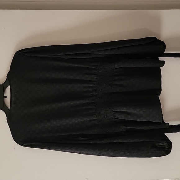 Max Studio Women's Jacquard Shine Dot Waist Tie Blouse - Picture 9 of 12